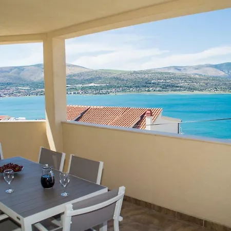 Bluesky Trogir