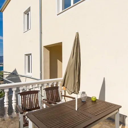 Apartment Bluesky Trogir