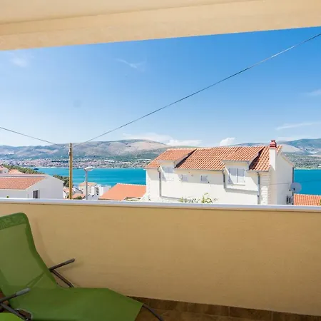 Apartment Bluesky Trogir